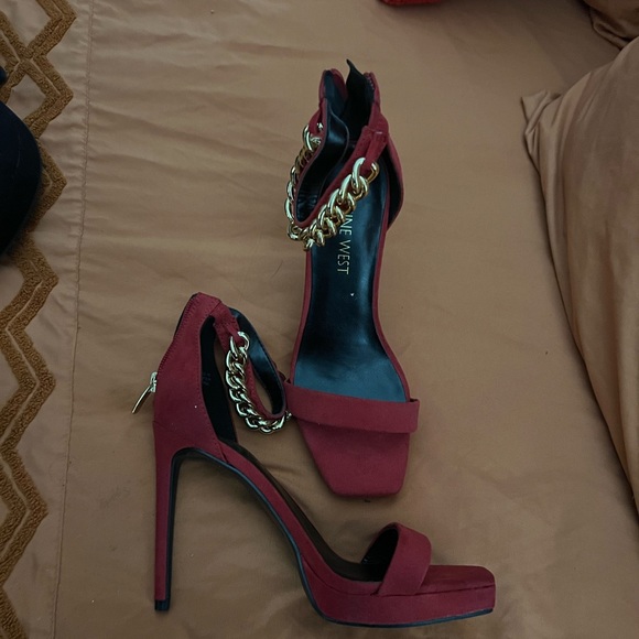 good condition - Picture 2 of 3